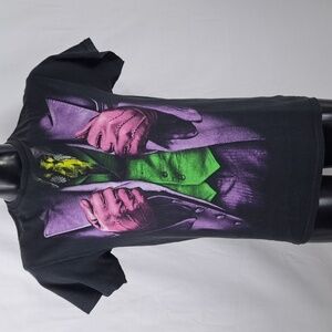 The Dark Knight Batman DC Comics Joker suits black men's Med t-shirt